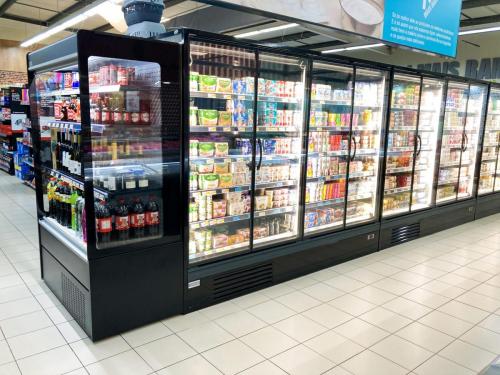 Intermarche - Alpendorada e Matos, Murais Refrigerados